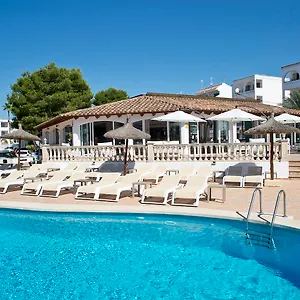 https://ola-aparthotel-cecilia.balearic-islands.net