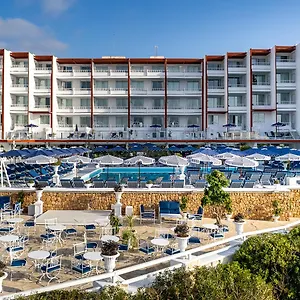 https://palladium-hotel-don-carlos.ibizaislandhotels.net