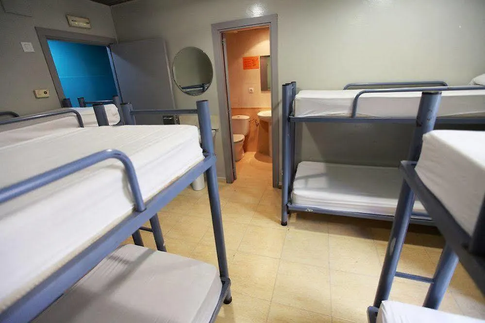Sun & Moon Hostel Barcelona
